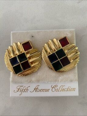FIFTH AVENUE Vintage gold clip on earrings with red/blue/ green square stones